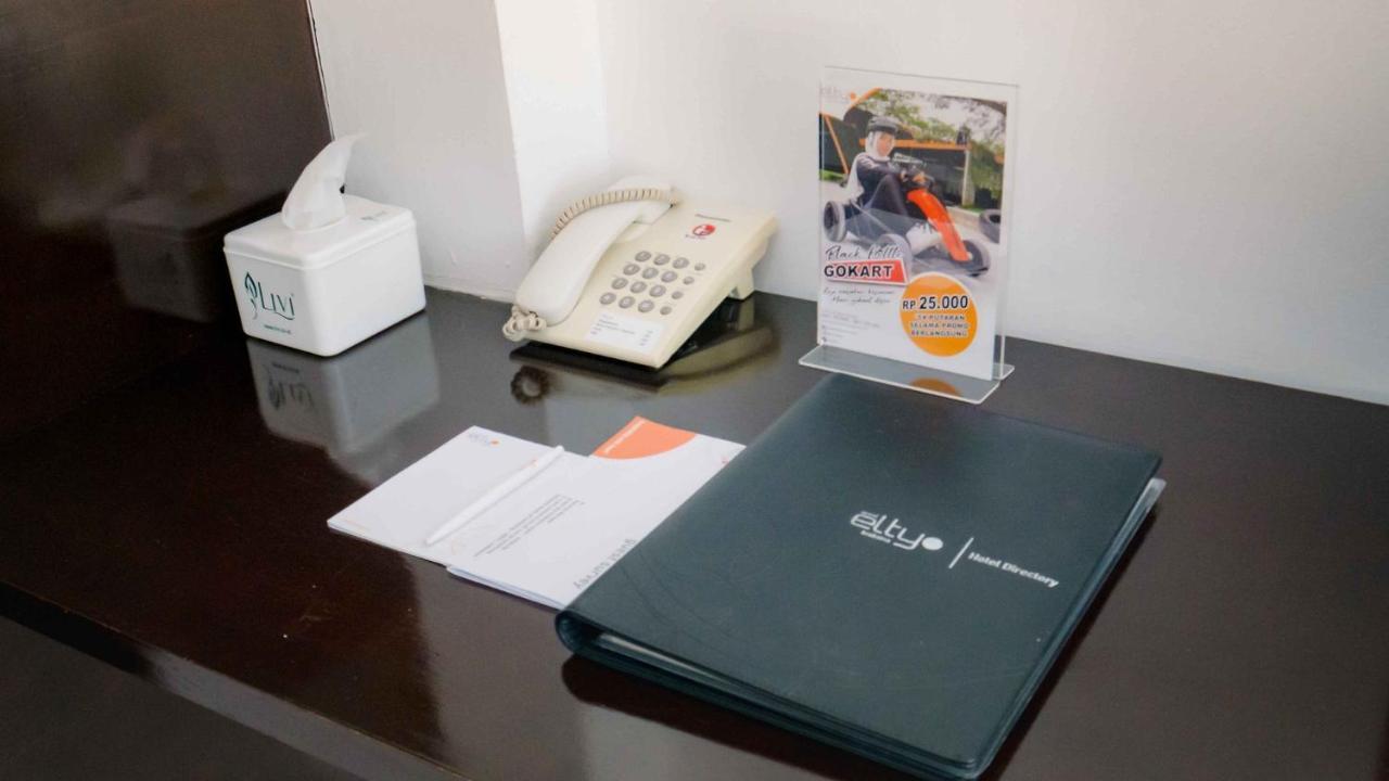 Hotel Grand Elty Krakatoa à Kalianda Extérieur photo