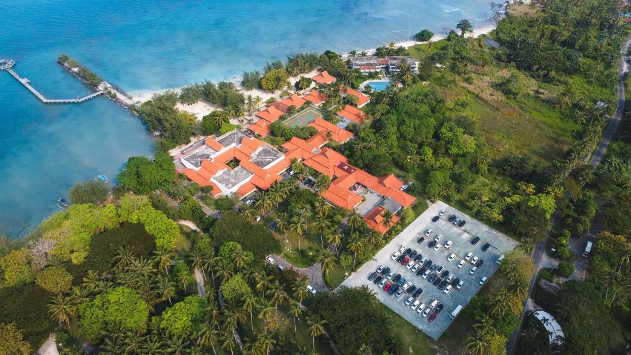 Hotel Grand Elty Krakatoa à Kalianda Extérieur photo