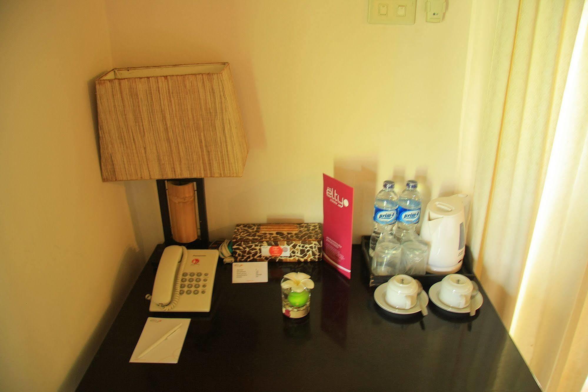 Hotel Grand Elty Krakatoa à Kalianda Extérieur photo